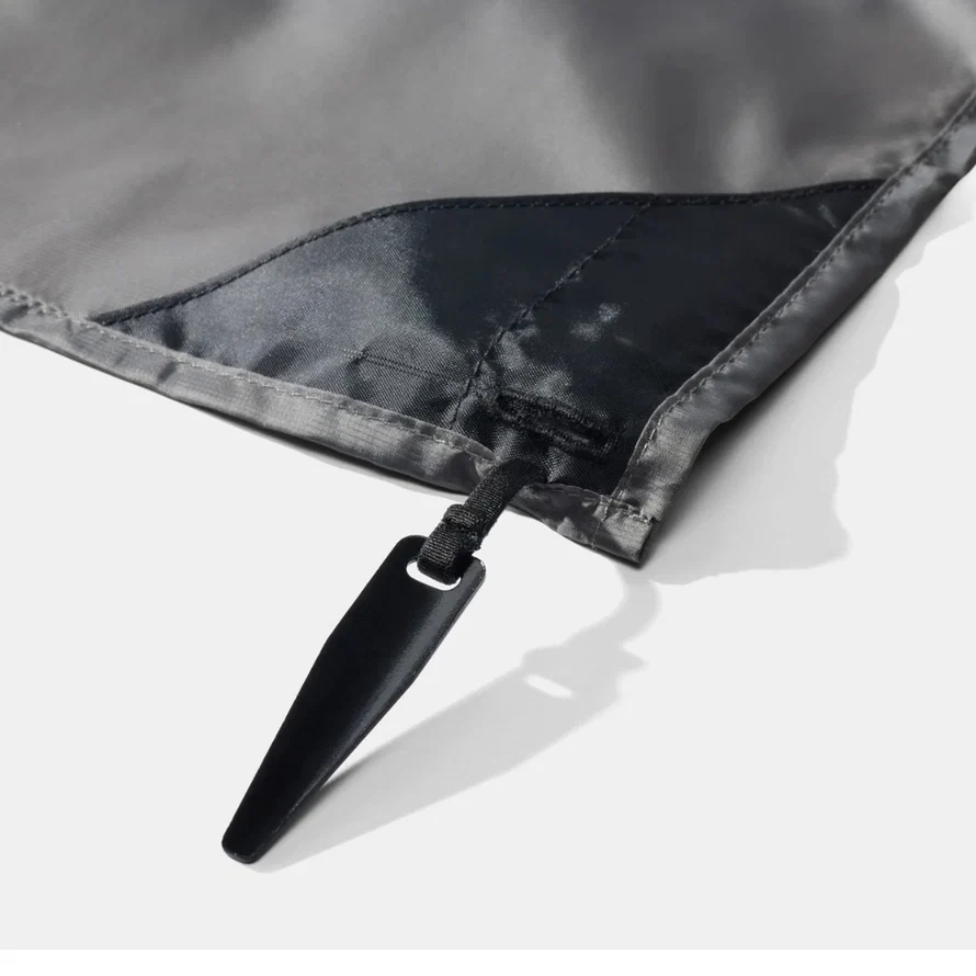 Sardine d’ancrage intégré au Pocket Blanket Matador