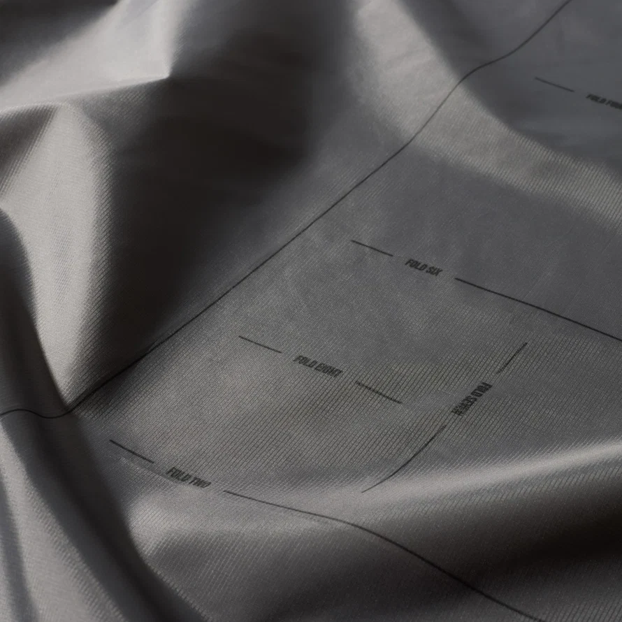 Guide de pliage intégré à la couverture Pocket Blanket Mini Matador
